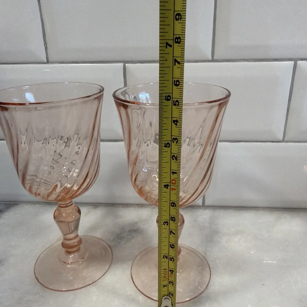 Vintage 2 Rosaline Pink 6 oz Optic Swirl Wine Glasses Arcoroc France Luminarc